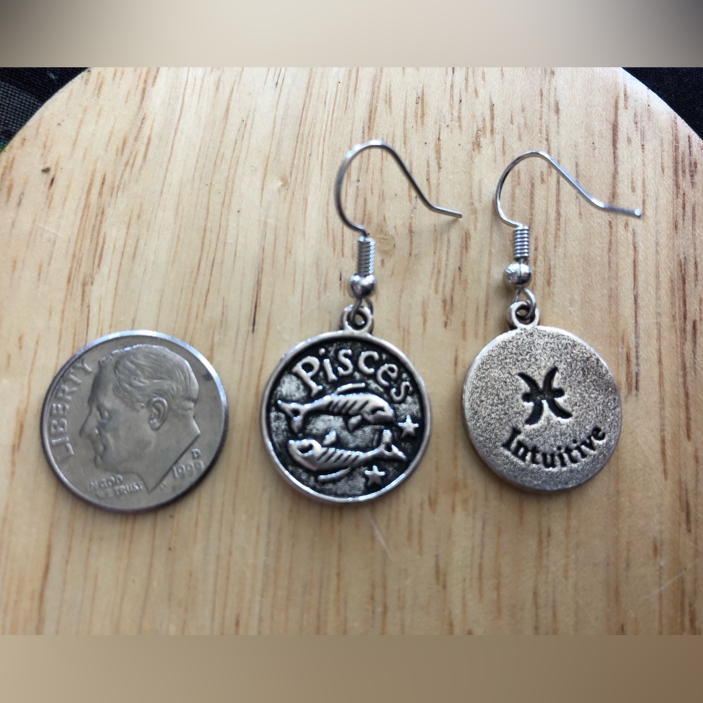 Zodiac - pisces earrings